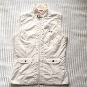 Puma,women’s light vest. Large